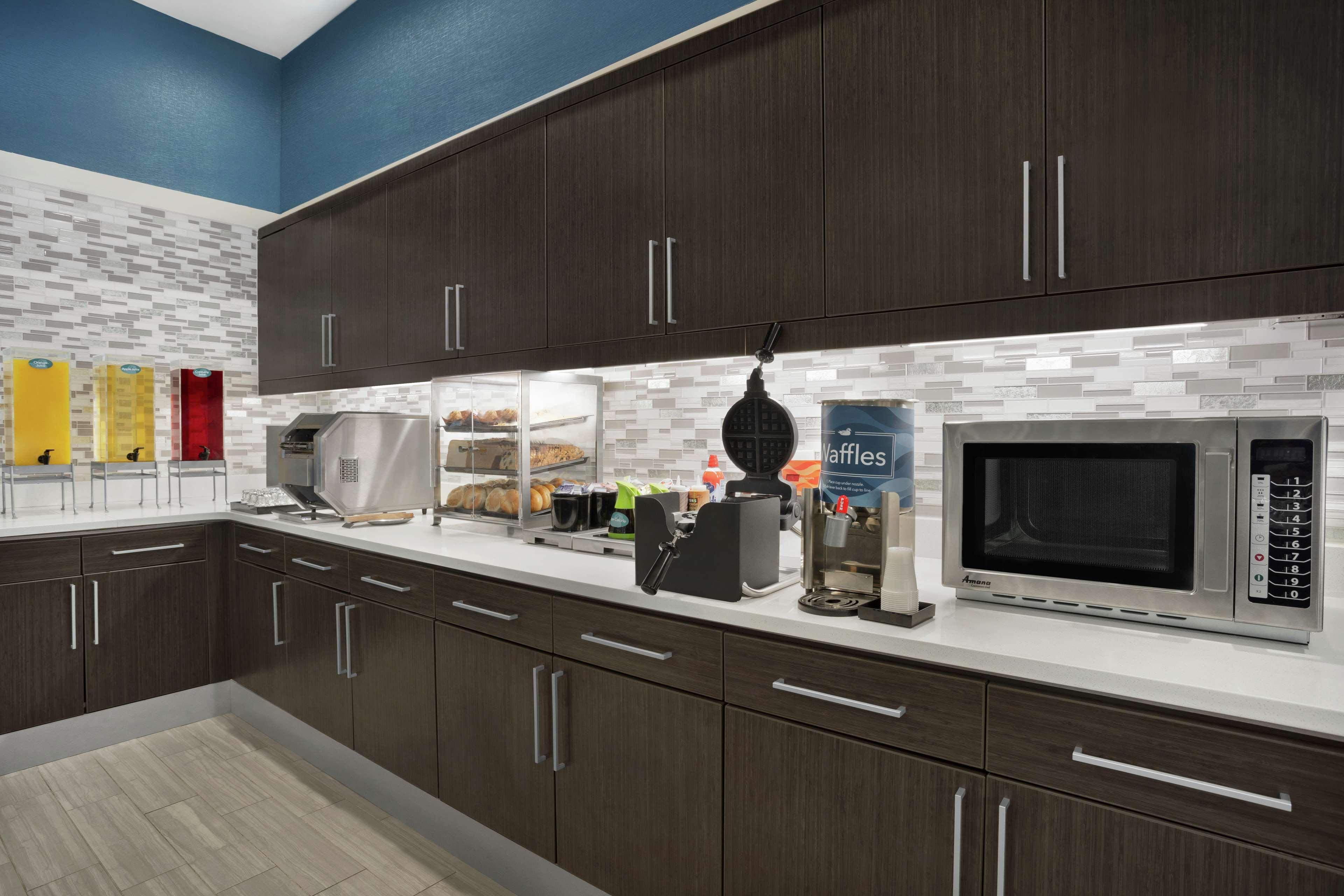 Homewood Suites By Hilton Florence Exterior photo