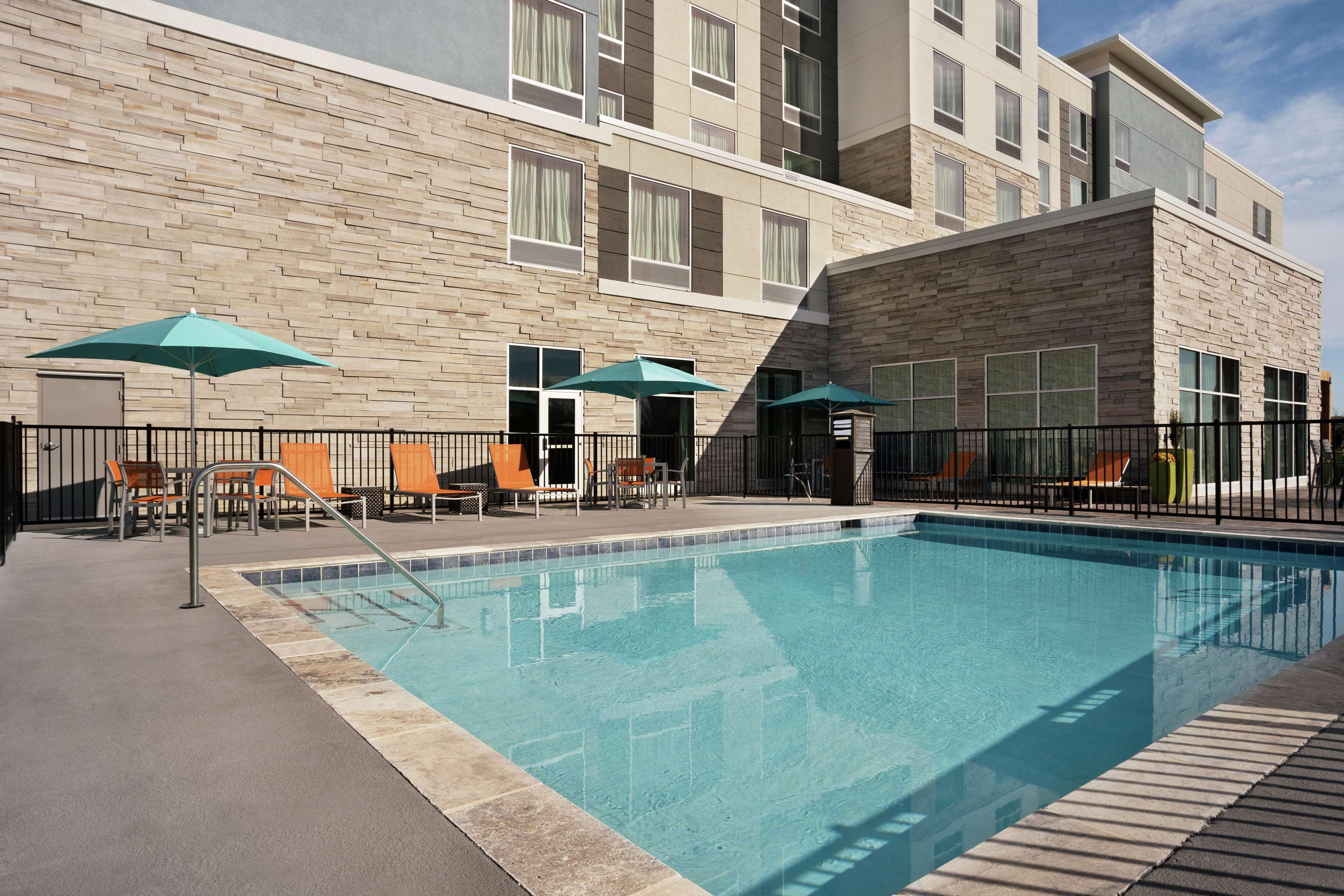 Homewood Suites By Hilton Florence Exterior photo